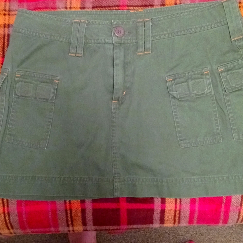 Forest green mini skirt size 11 junior